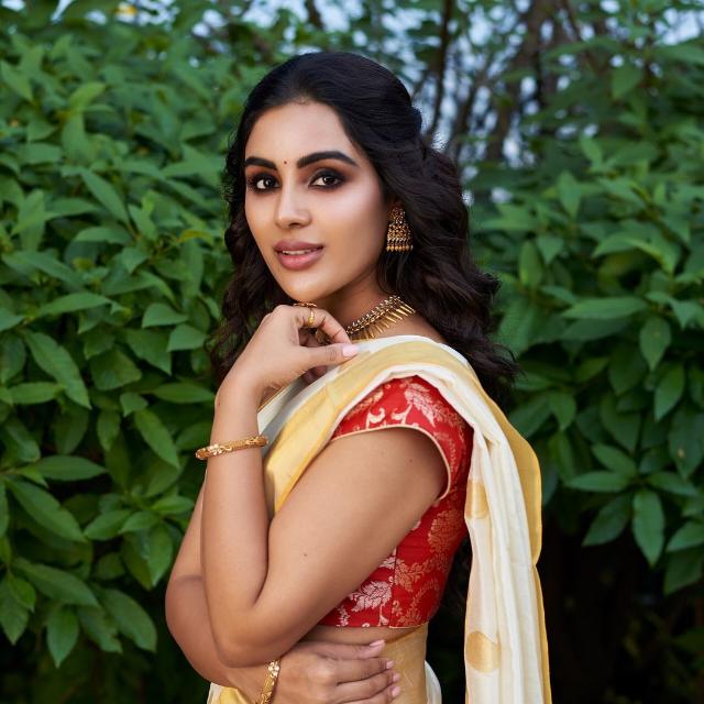 Actress Respectful Fans Group