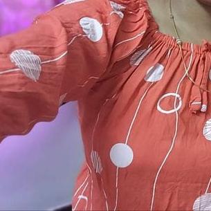 Tamilnadu hot aunty milky boob's show face with full fingring sex service available